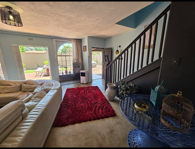 3 BEDROOM TOWNHOUSE FOR SALE IN THREE RIVERS